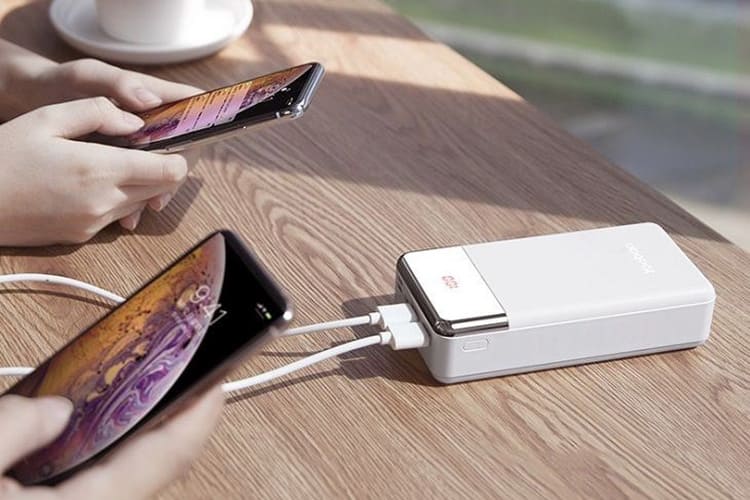 có nên sạc không dây