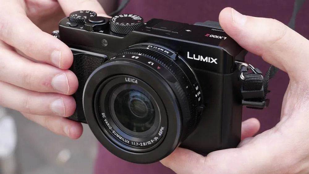 máy ảnh compact là gì